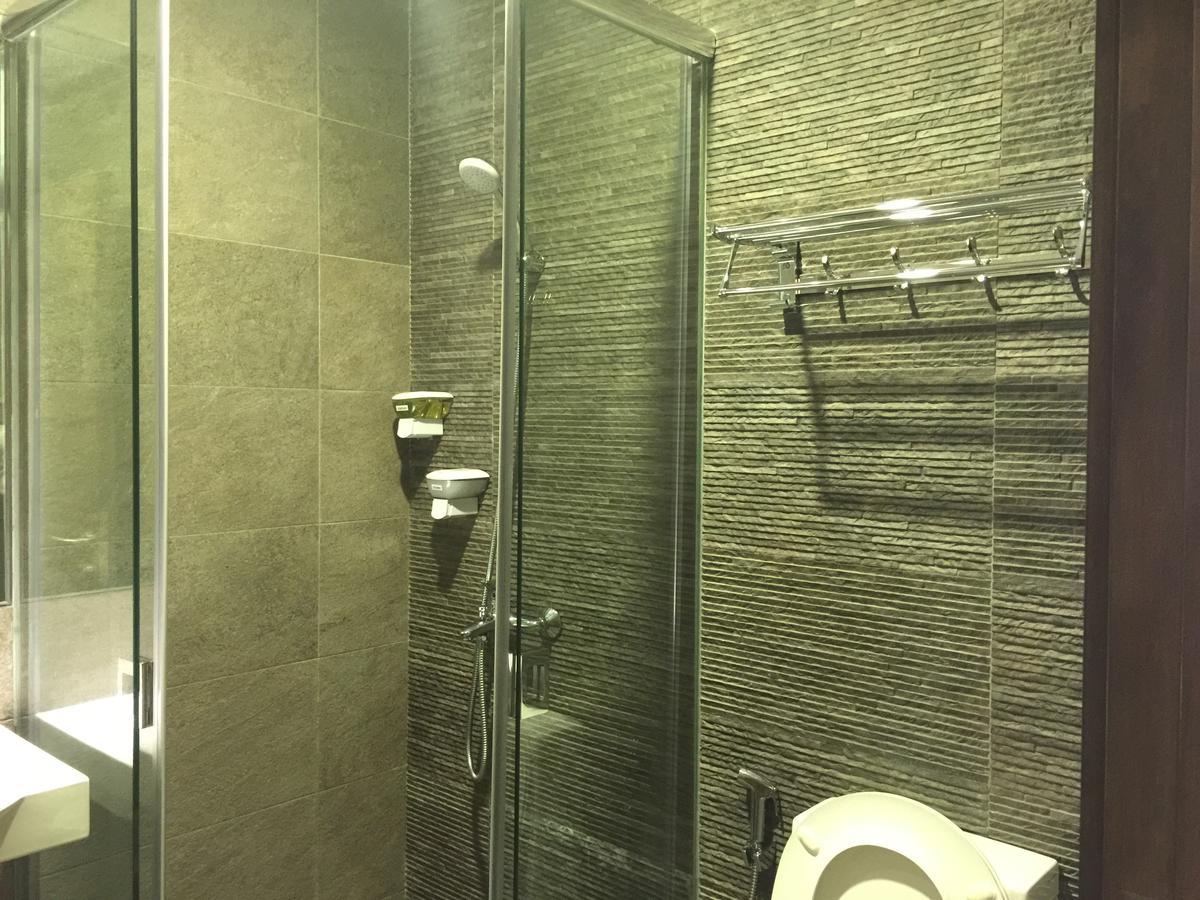 Triple 2 Aparthotel Singapura