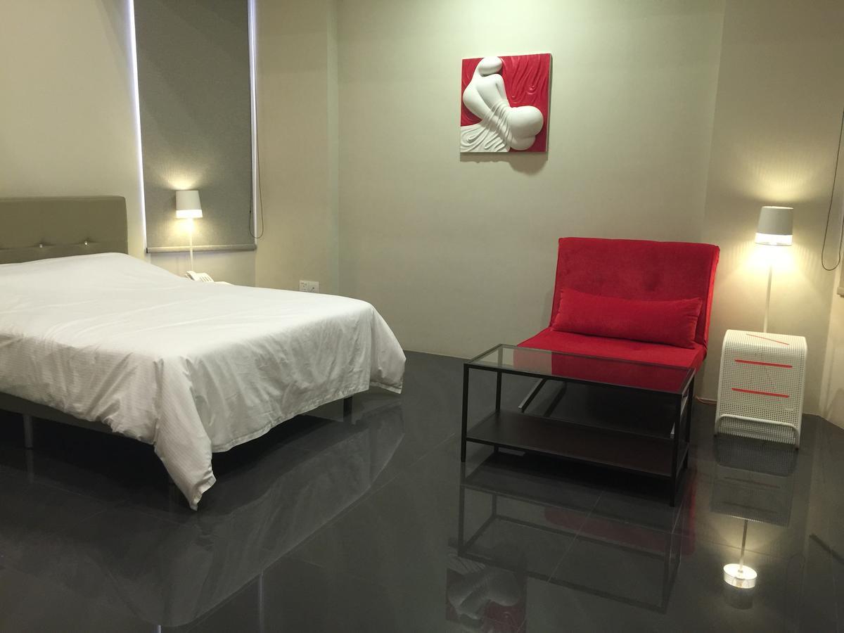 Triple 2 Aparthotel 3*